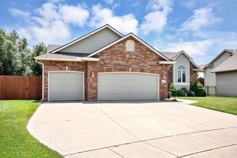 12201 E Andrea, Wichita, KS 67207