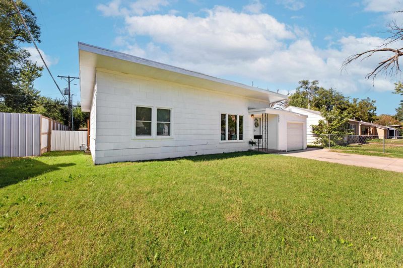 4533 S Cherry Ave, Wichita, KS 67217