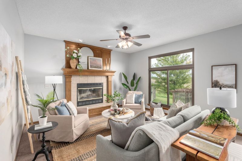 1365 N Lake Edge Cir, Goddard, KS 67052