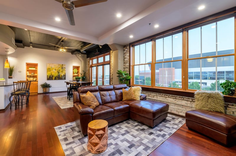 201 S Saint Francis Ave Apt 503, Wichita, KS 67202