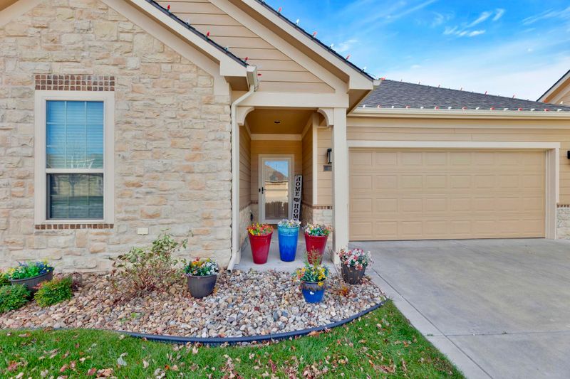 1019 E Twisted Oak, Derby, KS 67037