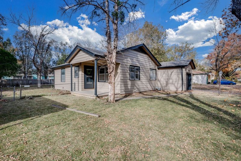2235 S Pershing, Wichita, KS 67218