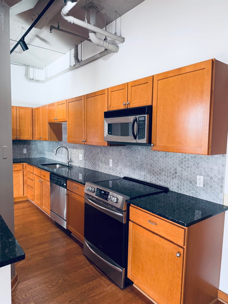 201 S Saint Francis Ave #403, Wichita, KS 67202