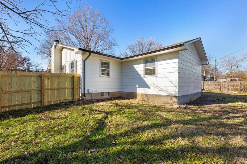 400 Highland Ave, Newton, KS 67114