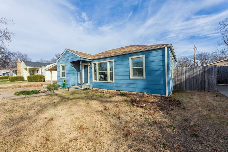 516 N Luella, Mulvane, KS 67110