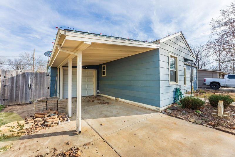 516 N Luella, Mulvane, KS 67110