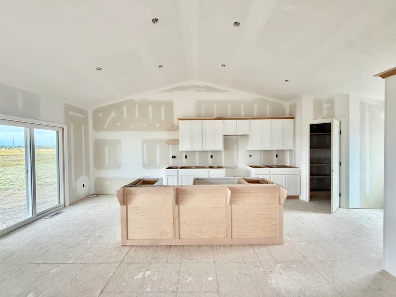 5519 N Toben Ct, Bel Aire, KS 67226