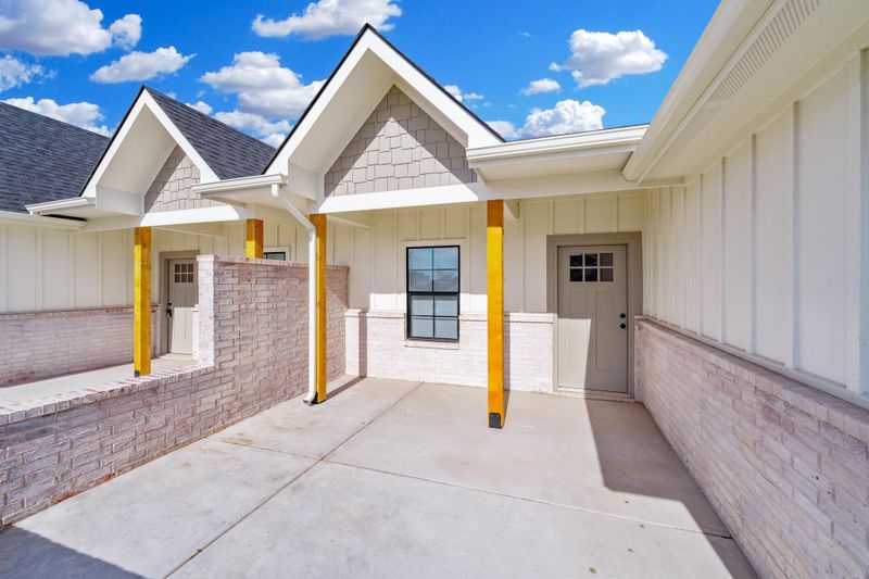 2411 S Taiga St, Goddard, KS 67052