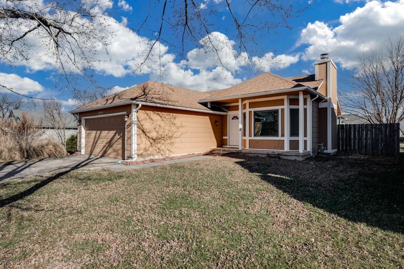 8959 E Scott Ct, Wichita, KS 67210-2407
