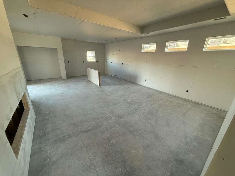8998 E Forbes Cir, Bel Aire, KS 67226