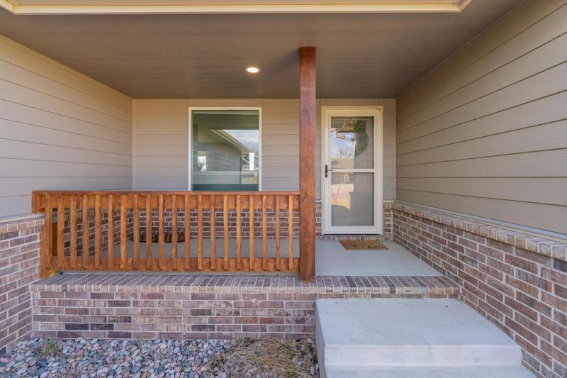3425 N Laughlin St, Derby, KS 67037