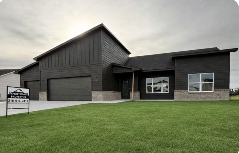 1149 Trek Cir, Goddard, KS 67052