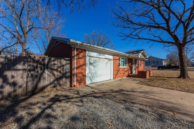 2030 E Ventnor St, Park City, KS 67219