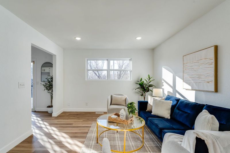 2415 E Evanston St, Park City, KS 67219