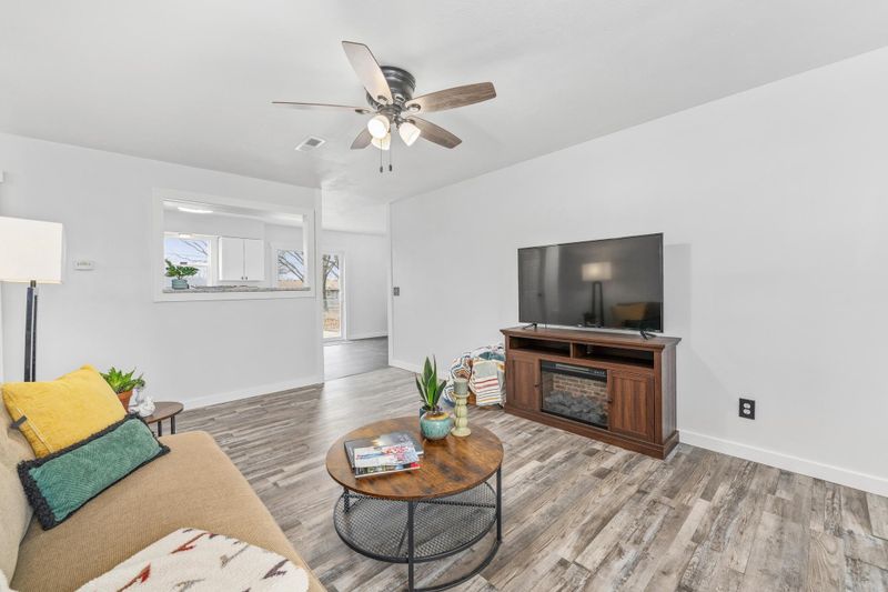 626 N Gardner St, Wellington, KS 67152
