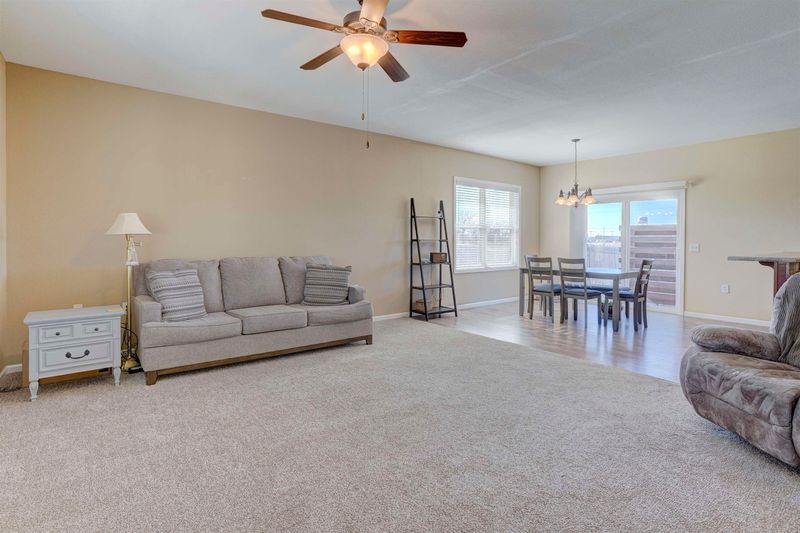 22031 71st Rd, Winfield, KS 67156