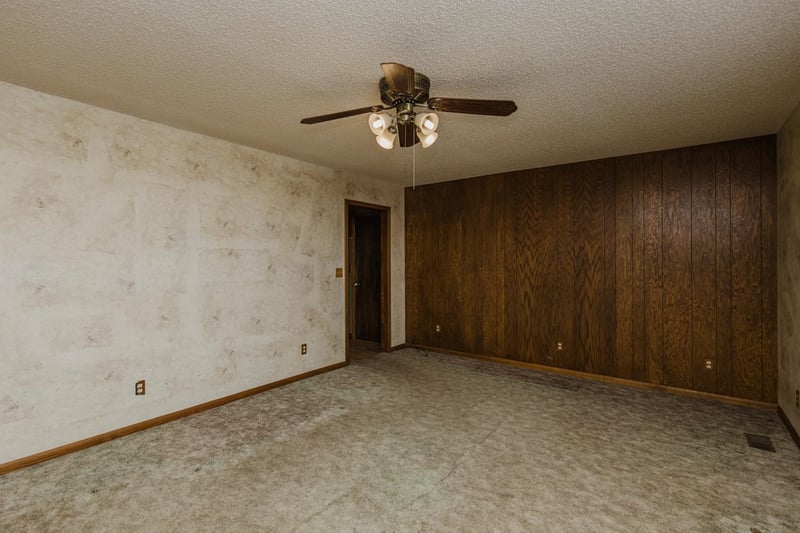30320 W 61st, Mount Hope, KS 67108