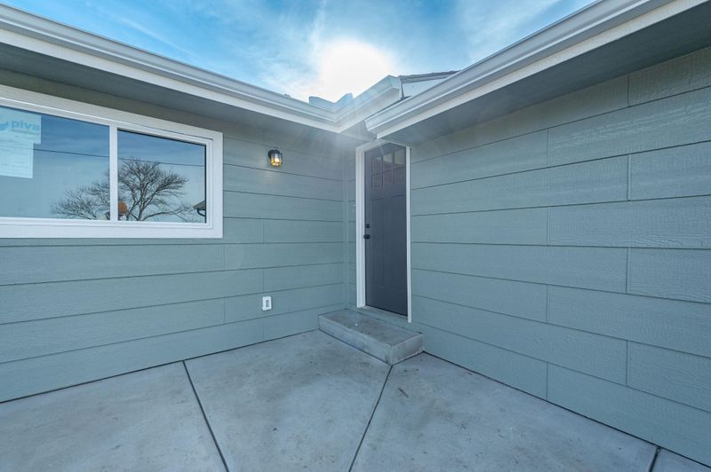 14905 E 39th St S, Derby, KS 67037