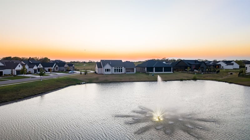 2310 N Sagebrush St, Wichita, KS 67230