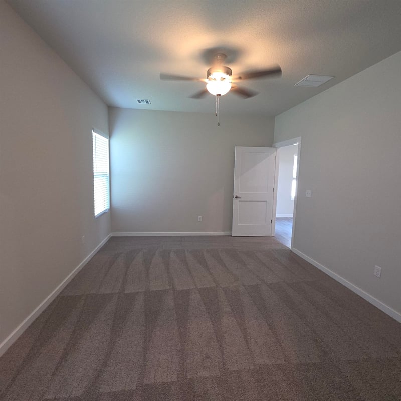 923 N Forestview St, Wichita, KS 67235