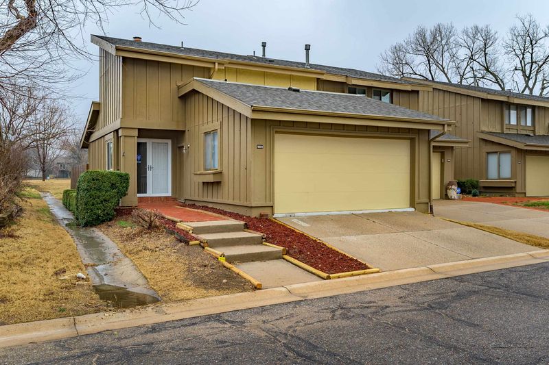 8201 E Harry St Unit 1501, Wichita, KS 67207-4655