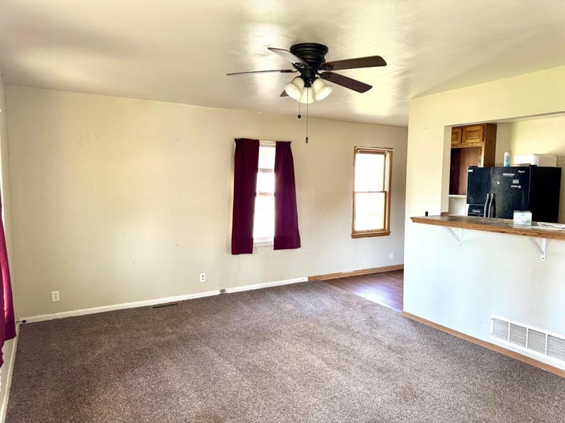 219 S Madison Ave, Anthony, KS 67003