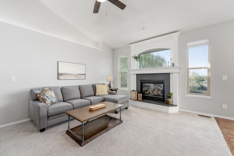 603 W Fieldstone Ct, Andover, KS 67002