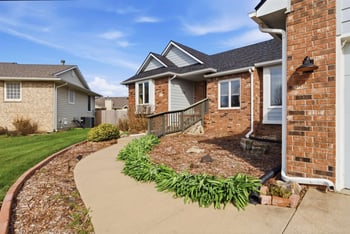 110 N Karren Ct, Wichita, KS 67212-5958