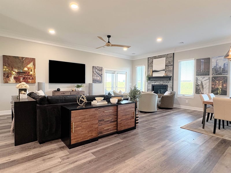 1522 N Emerald Valley Dr, Mulvane, KS 67110