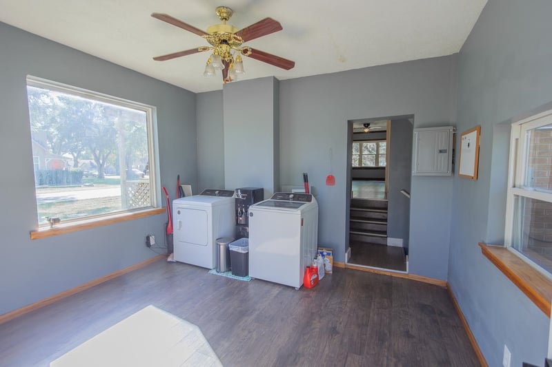 221 S Empire St, Galva, KS 67443