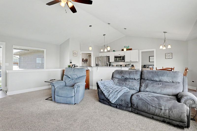 113 W Meadowsweet Ct, Andover, KS 67002