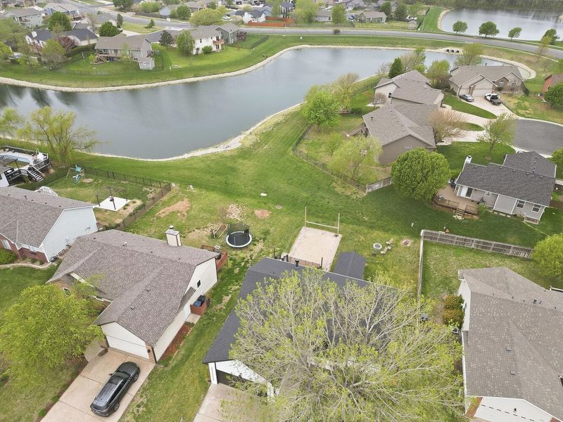 1620 E Winterset Cir, Goddard, KS 67052