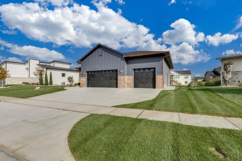 16108 W Sheriac St, Wichita, KS 67052