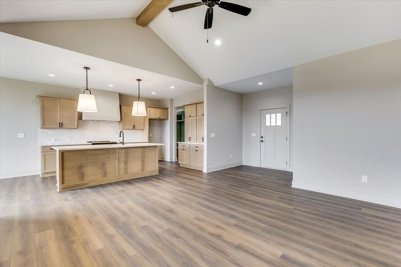 234 S Wellcrest Cir, Wichita, KS 67052