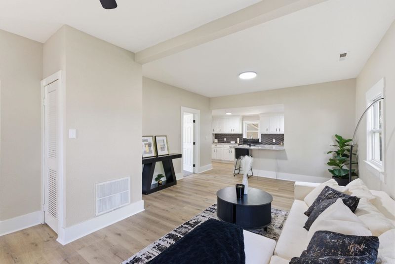 327 Residence St, El Dorado, KS 67042