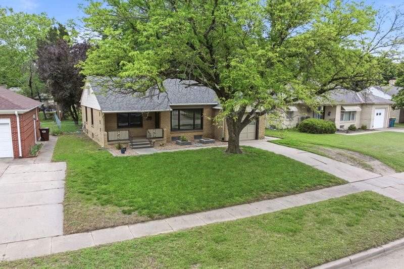 2717 E Menlo Dr, Wichita, KS 67211