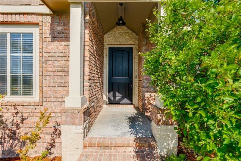 3207 N Chambers St, Wichita, KS 67205