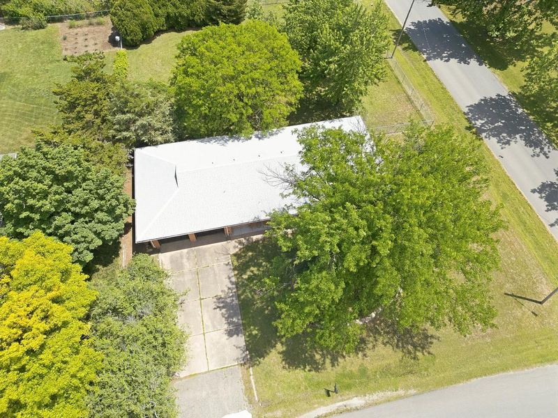 230 S Westview, Andover, KS 67002