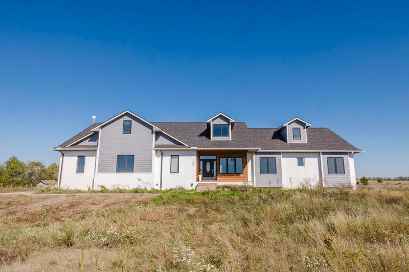 18260 SW Prairie Creek, Rose Hill, KS 67133