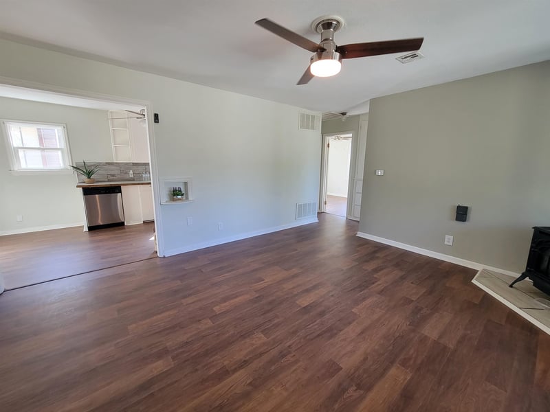 201 N Cherry, Wellington, KS 67152