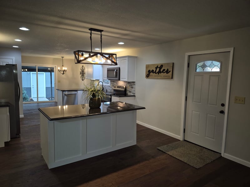 30050 211th Rd, Maple City, KS 67102