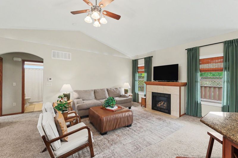2801 N Rough Creek, Derby, KS 67037