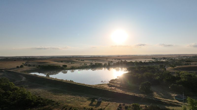 9236 SE Quivera Rd, Leon, KS 67074