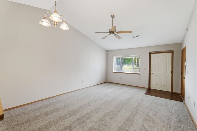 8900 W University Unit #105, Wichita, KS 67209