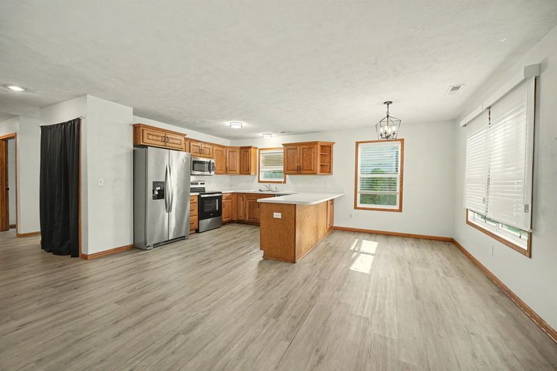 226 N 2nd St, Salina, KS 67401