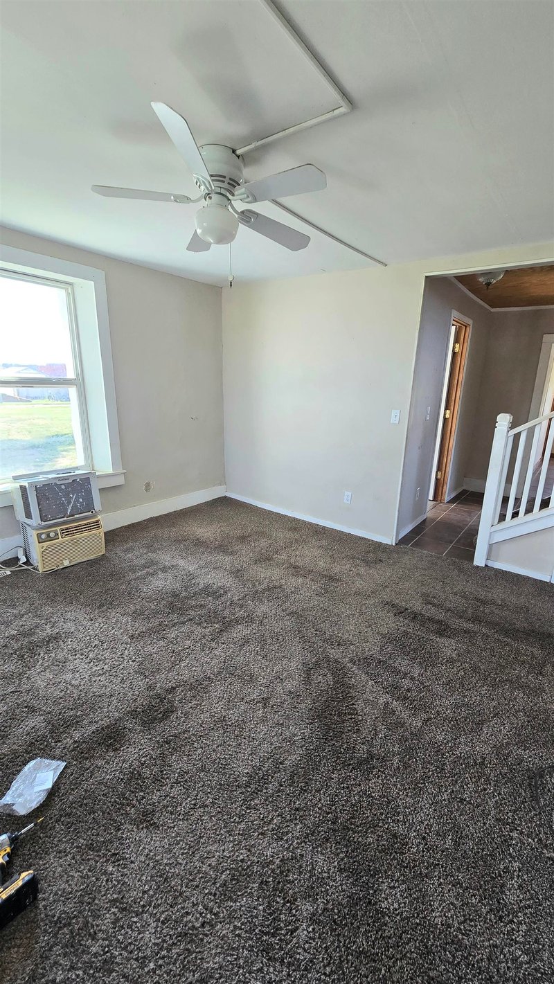 319 N Sheridan St, Minneapolis, KS 67467