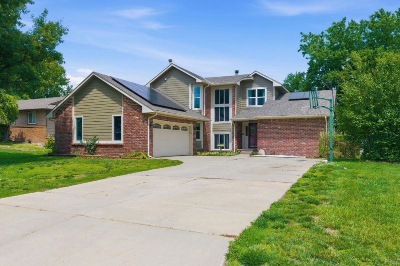 230 N Shefford, Wichita, KS 67212
