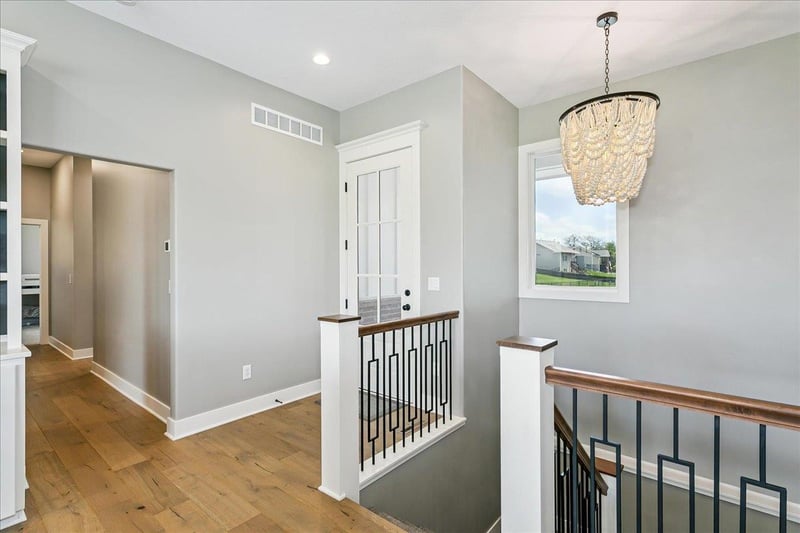 2407 N Lakeside Cir, Andover, KS 67002