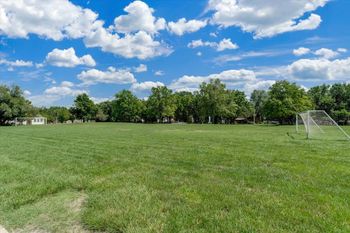 2366 N Vinegate Ct, Wichita, KS 67226