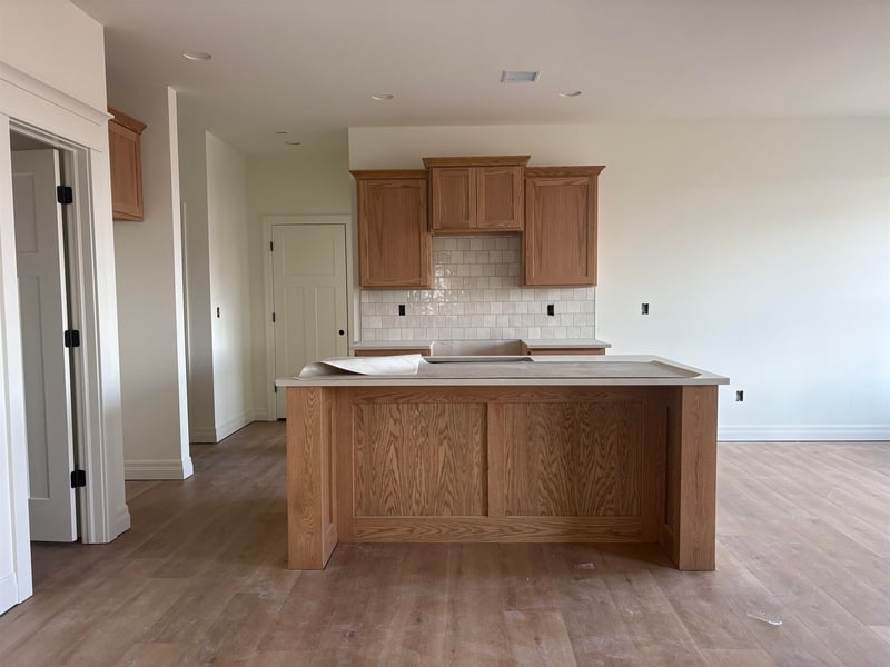 114 E Hickam St, Derby, KS 67037